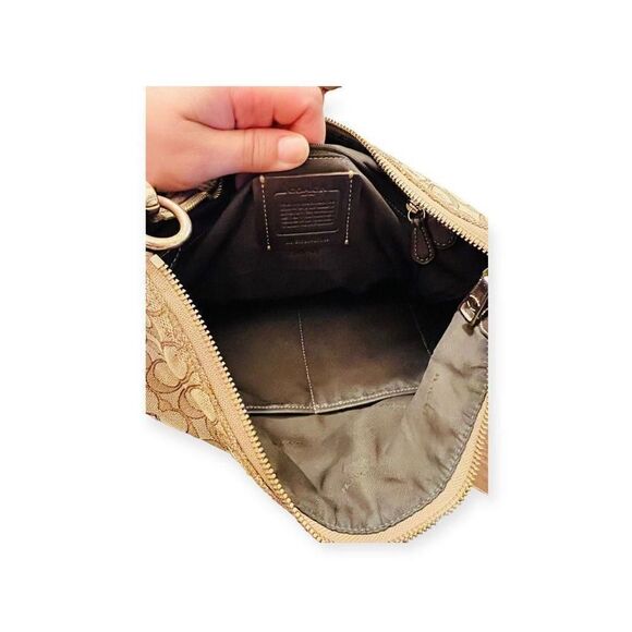 🍂CUTE Coach Tan & Black Shoulder Bag🍂 - Picture 2 of 10